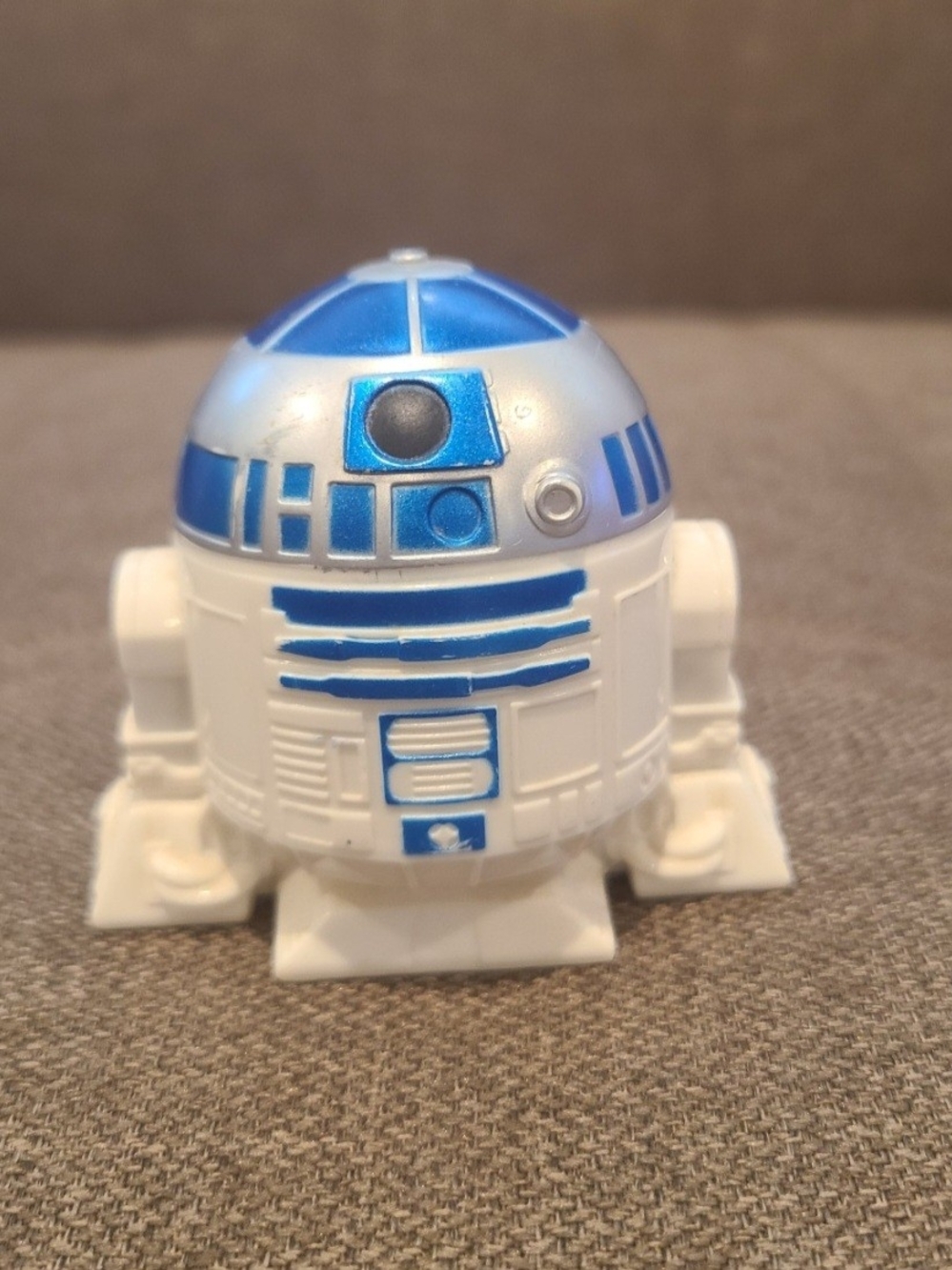 Vintage 2005 Star Wars: R2-D2 promotional toy